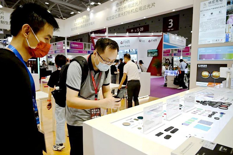 客戶在了解光學(xué)濾光片 客戶在了解光學(xué)濾光片