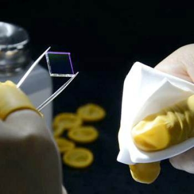 光學(xué)濾光片表面應(yīng)該怎么擦拭？